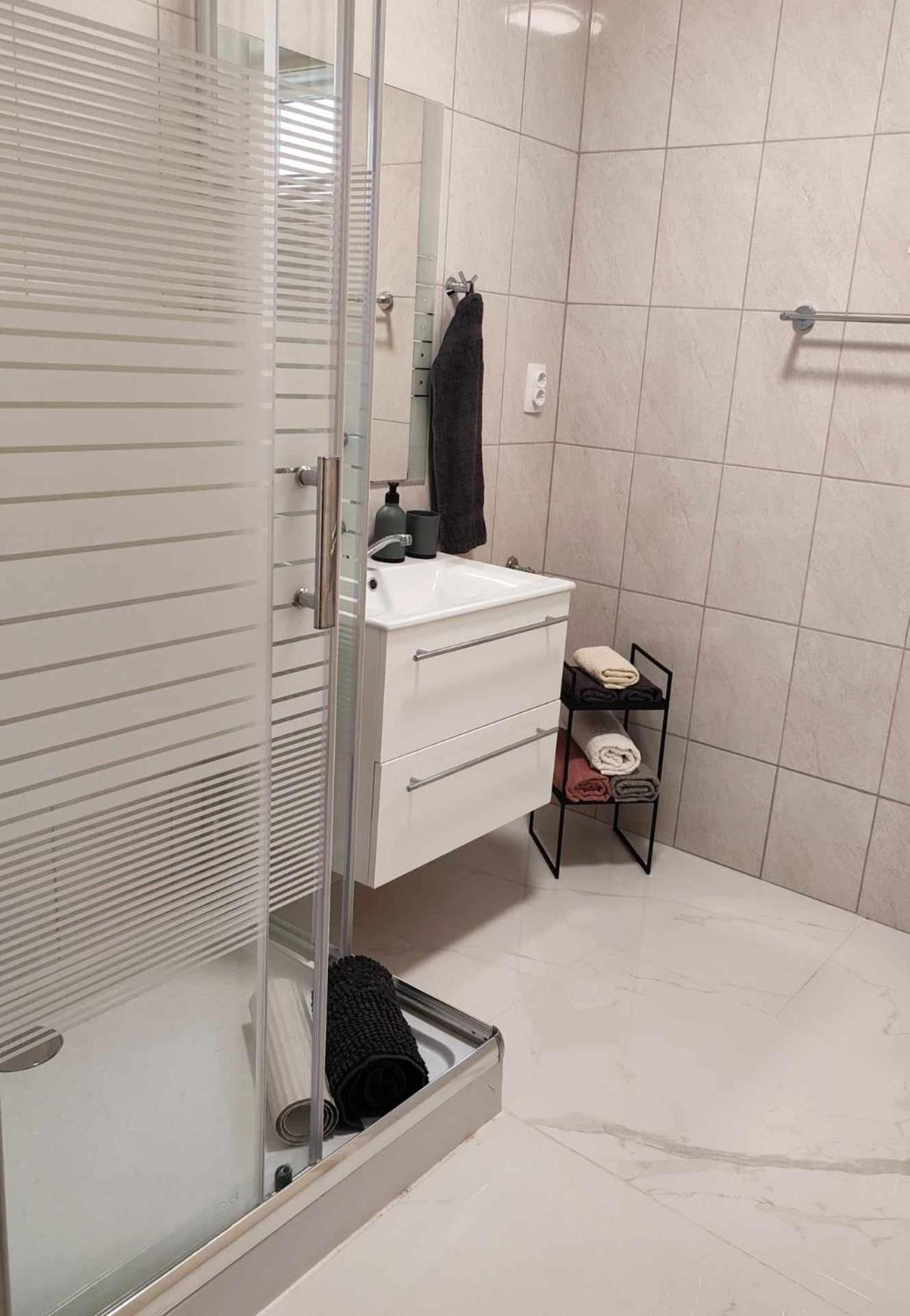 To Apartman Gunarasfuerdo Dombóvár Exterior foto
