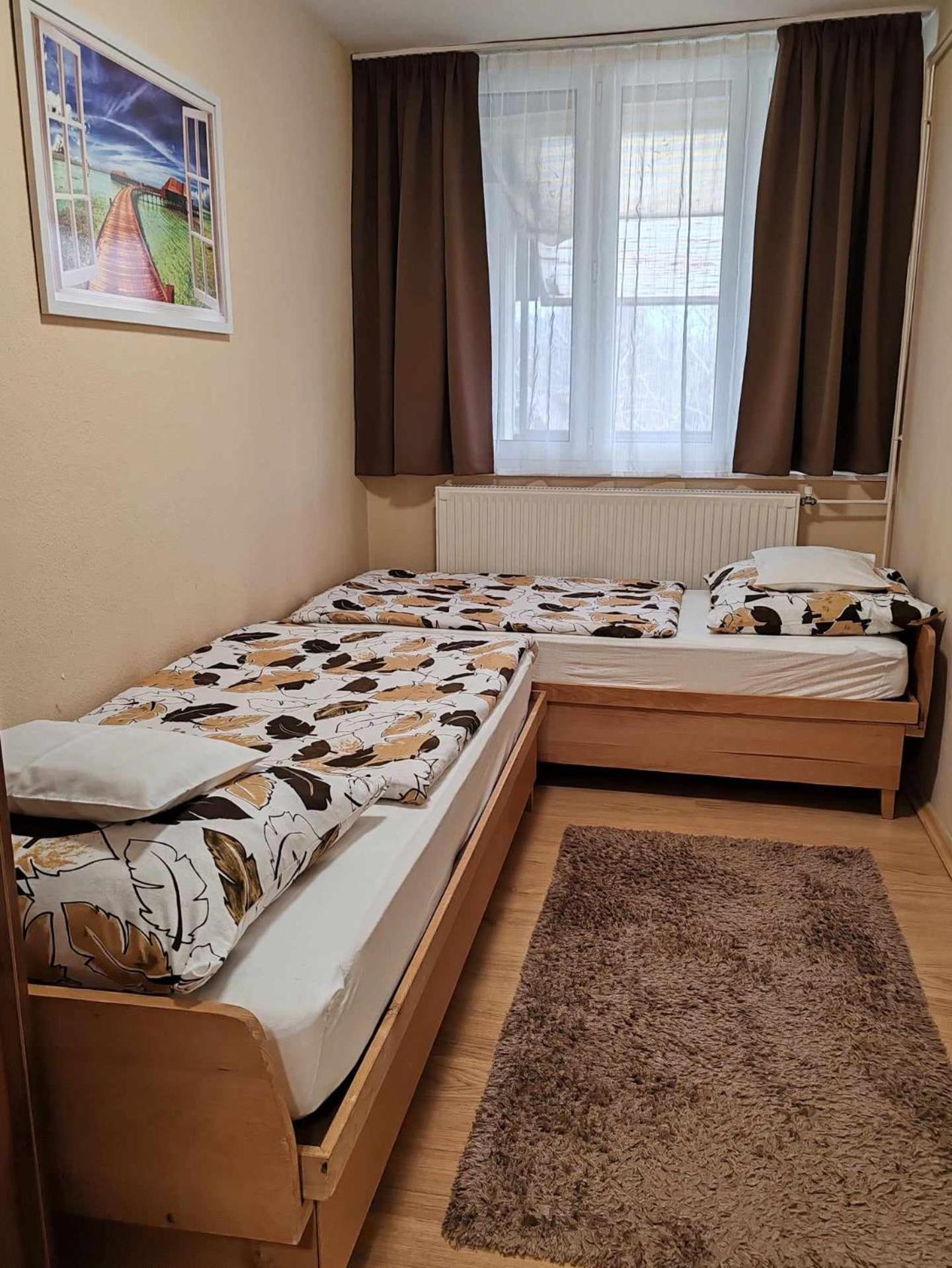 To Apartman Gunarasfuerdo Dombóvár Exterior foto