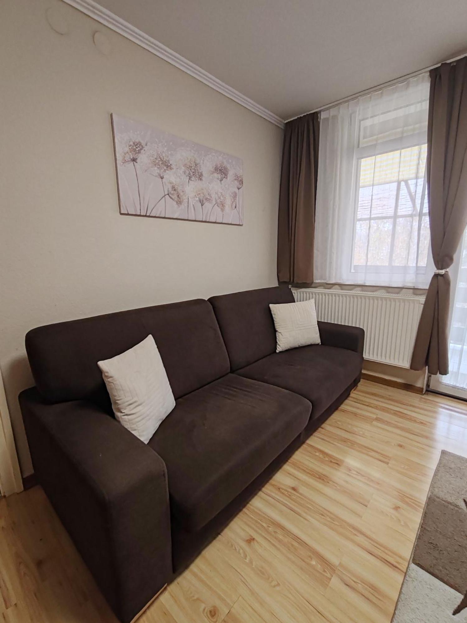 To Apartman Gunarasfuerdo Dombóvár Habitación foto